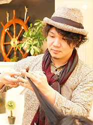 �ݘa�c �t�B�b�g�l�X ARK ���E�̐�